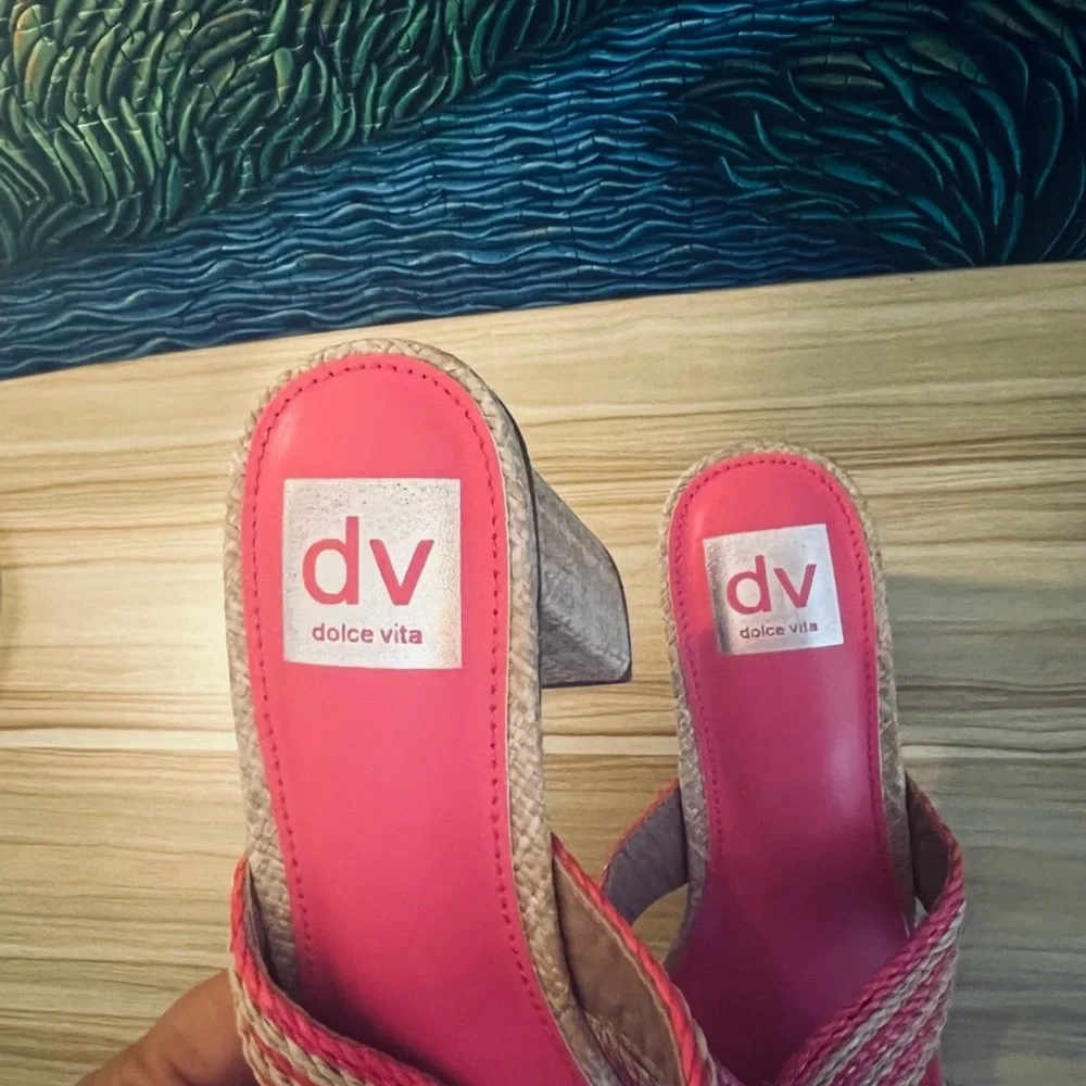 ✅🆕Doca Vita Haddy style 3" high heel
raffia sandal in pink /tan SANDAL - Picture 4 of 8